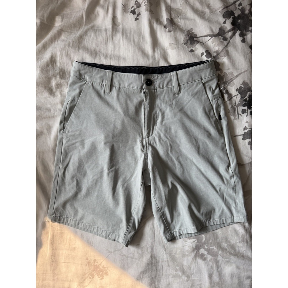 Vuori Athletic Outdoor Shorts Golf Hiking Jogging Lightweight Performance